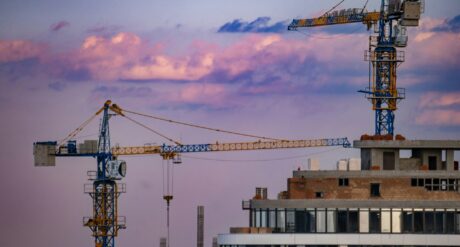Navigating Global Construction Costs: Key Trends and Challenges in 2025